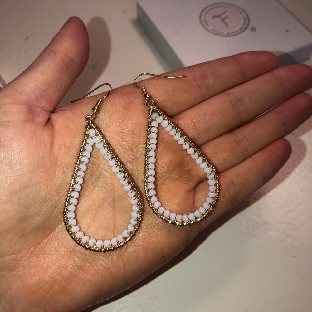 Earring bundle - Picture 5 of 8